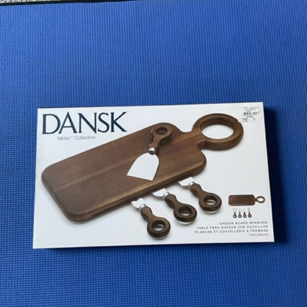 Dansk Cheese Cutting Board with Knives